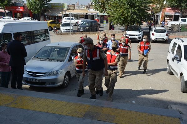 ŞANLIURFA’DA SUÇÜSTÜ YAKALANAN KABLO HIRSIZLARI TUTUKLANDI