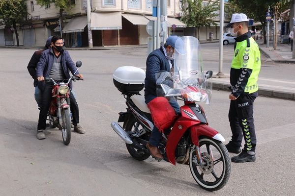 KISITLAMA GÜNLERİNDE DENETİMLER SÜRÜYOR  –