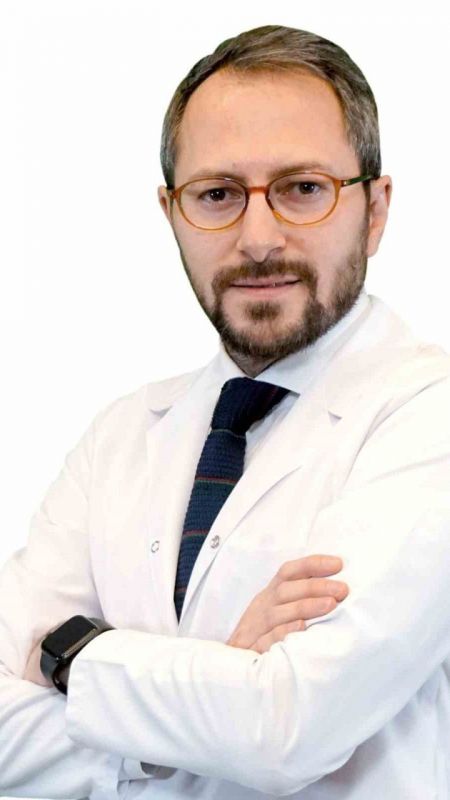 Dr. Karagözoğlu: “Çocuklarda taş hastalıkları önemli”