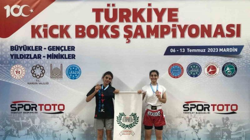 Kick Boks Sporcuları Avrupa Şampiyonasında 