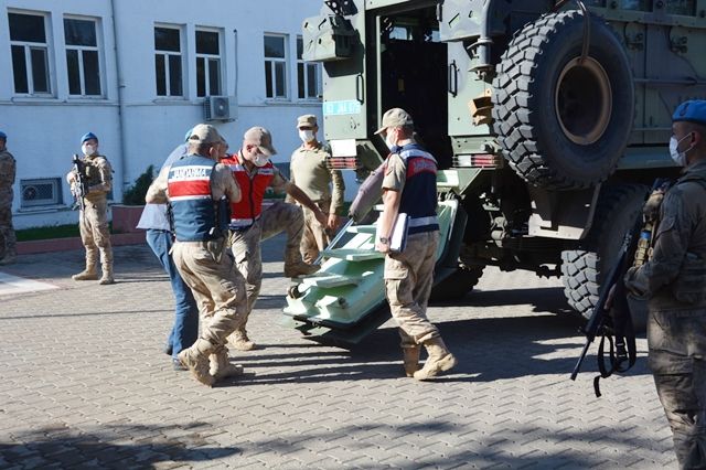 SİVEREK JANDARMASININ TAKİBİ SONUCU  FİRARİ CİNAYET ZANLISI YAKALANDI.