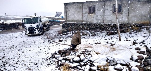 KARACADAĞ’DA KAR YAĞIŞI ETKİLİ OLDU