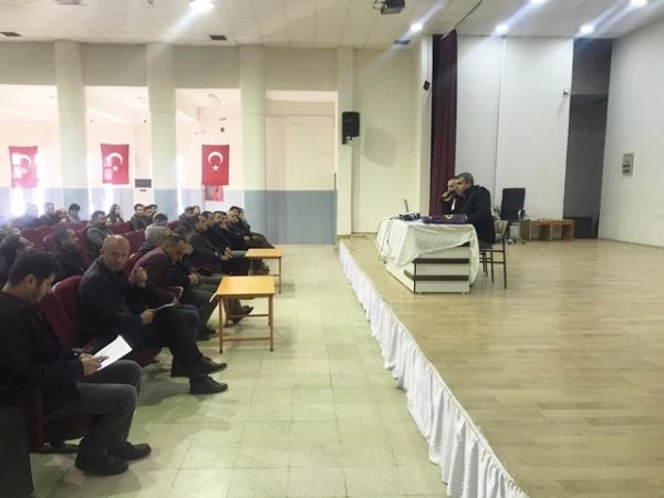 Siverek’te diyabetli öğrencilerin bakımlarını güçlendirecek toplantı düzenlendi