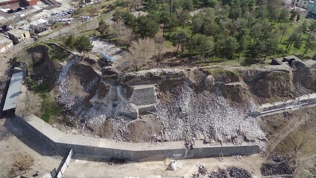 ASRIN FELAKETİ”NDE TARİHİ SİVEREK KALESİ DE HASAR GÖRDÜ