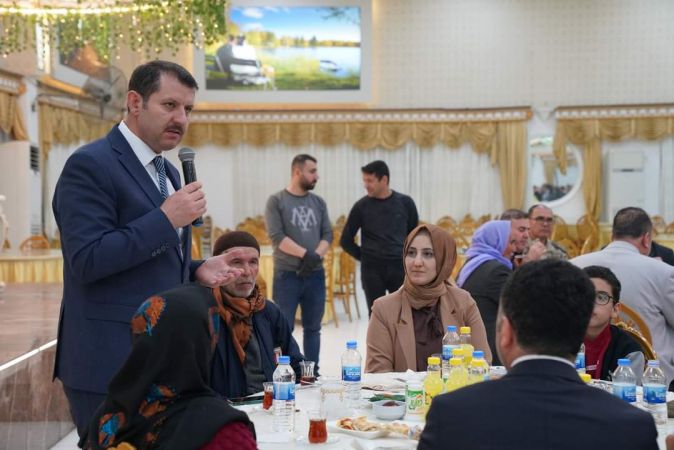 Şanlıurfa Valisi Salih Ayhan Sivereklilerle iftarda bir araya geldi