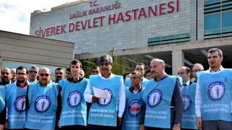 SİVEREKTE ULUSAL VE YEREL BASIN TEMSİLCİLERİ SAĞLIK SENDİKASI YÖNETİMİ İLE BİR ARAYA GELDİ 