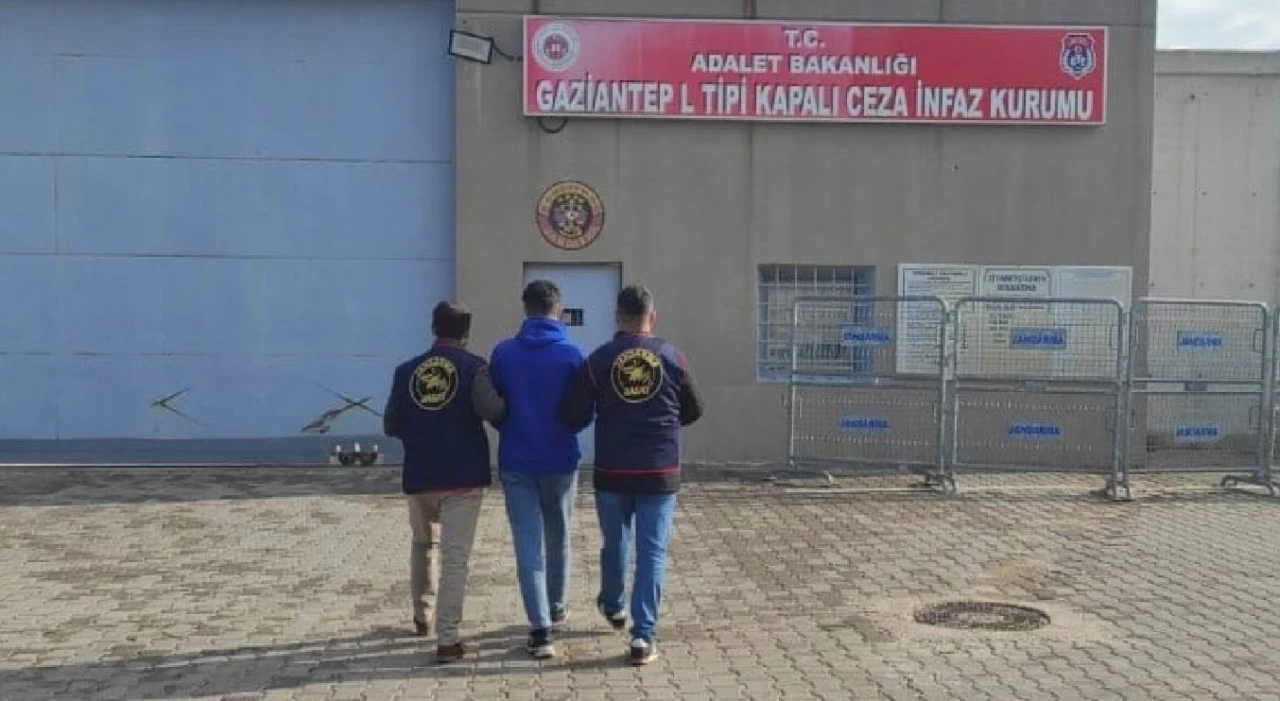 11 Yıl Hapis Cezası Bulunan Dolandırıcı, JASAT Baskınıyla Yakalandı