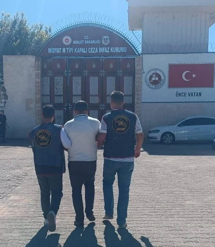 18 Yıl Hapis Cezası Bulunan Firari Hükümlü Yakalandı