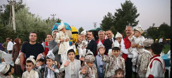  30 Çocuk İçin Coşkulu Sünnet Şöleni Düzenlendi