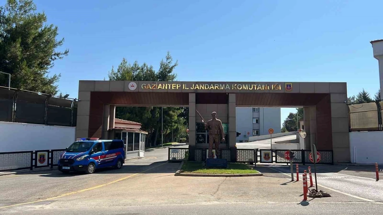 Aranan 14 Şüpheli Jandarma Ekiplerince Yakalandı