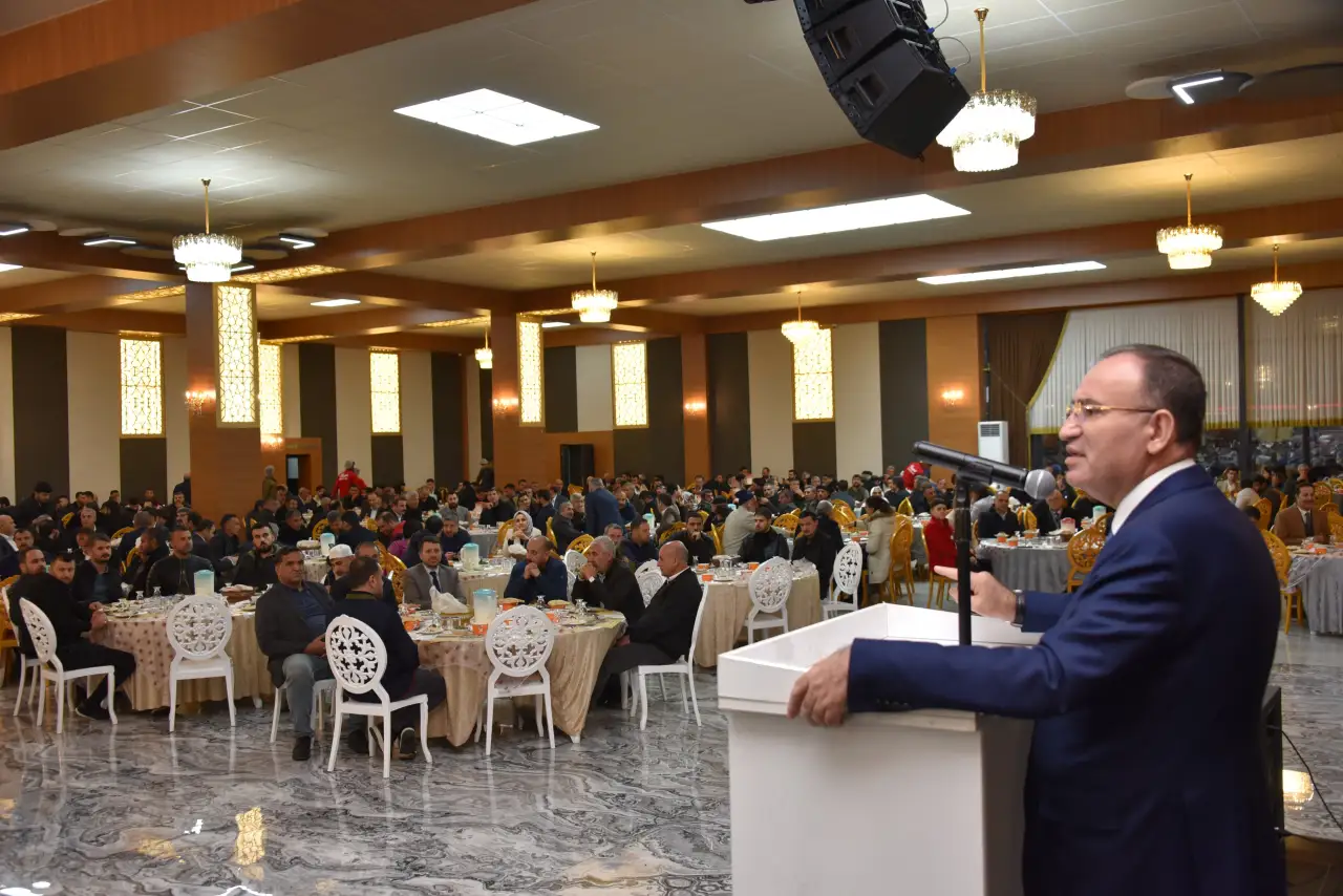 Bekir Bozdağ’dan Siverek’e Destek Sözü