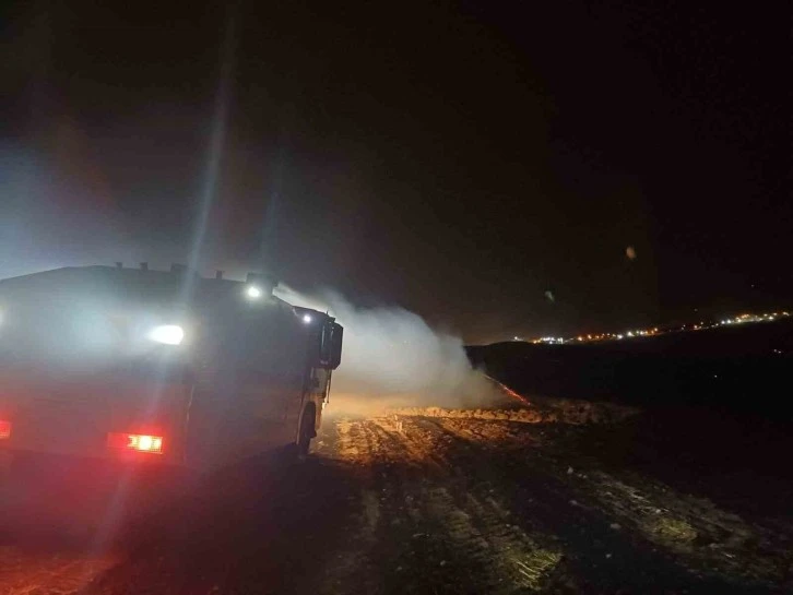  Çıkan Anız Yangını TOMA’ların Desteğiyle Söndürüldü