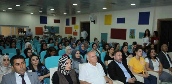 Diyarbakır'da "Finansal Okuryazarlık ve Kadının Ekonomik Güçlenmesi" Paneli Düzenlendi