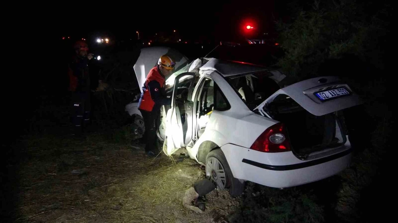 Düğün Dönüşü Feci Kaza: 1 Ölü, 3 Yaralı