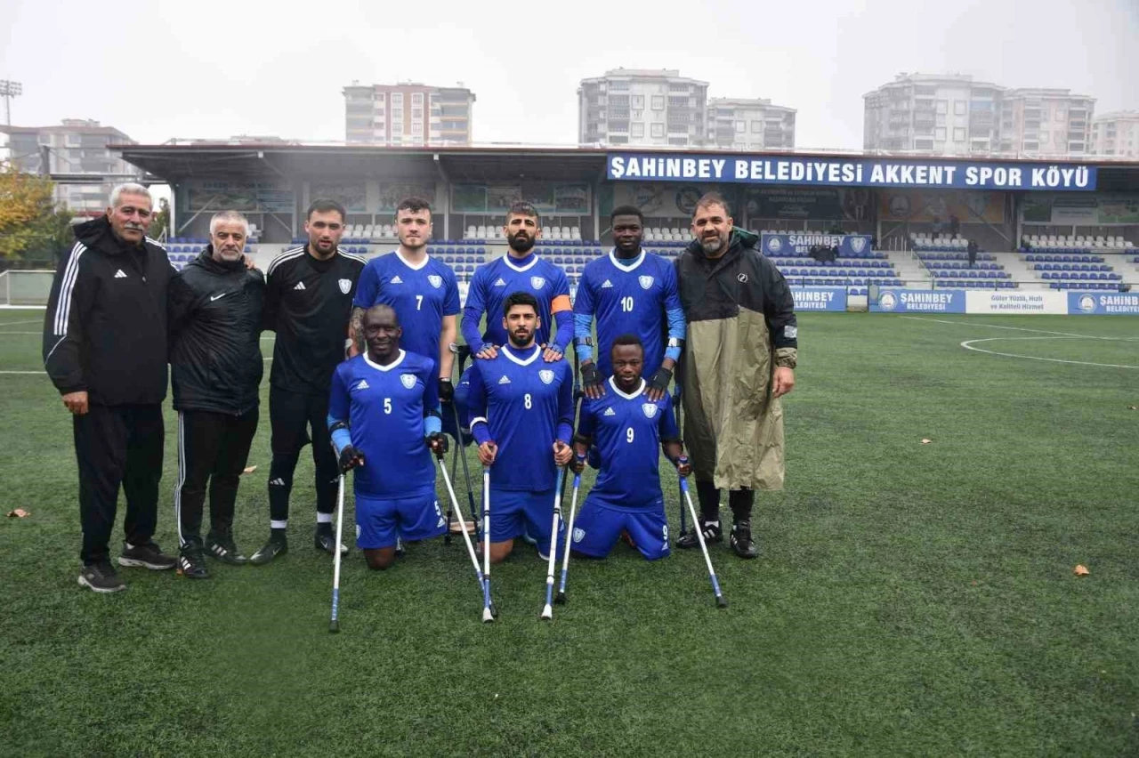 Futbol Takımı, Sezona 5-0’lık Galibiyetle Başladı