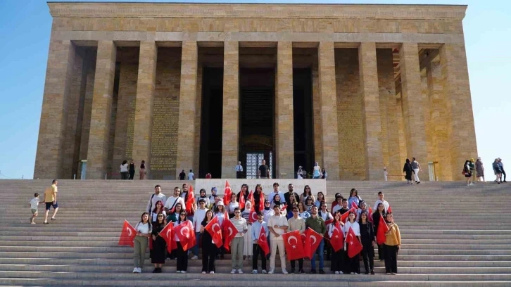 Gençler Ankara’da Tarih ve Kültürle Buluştu