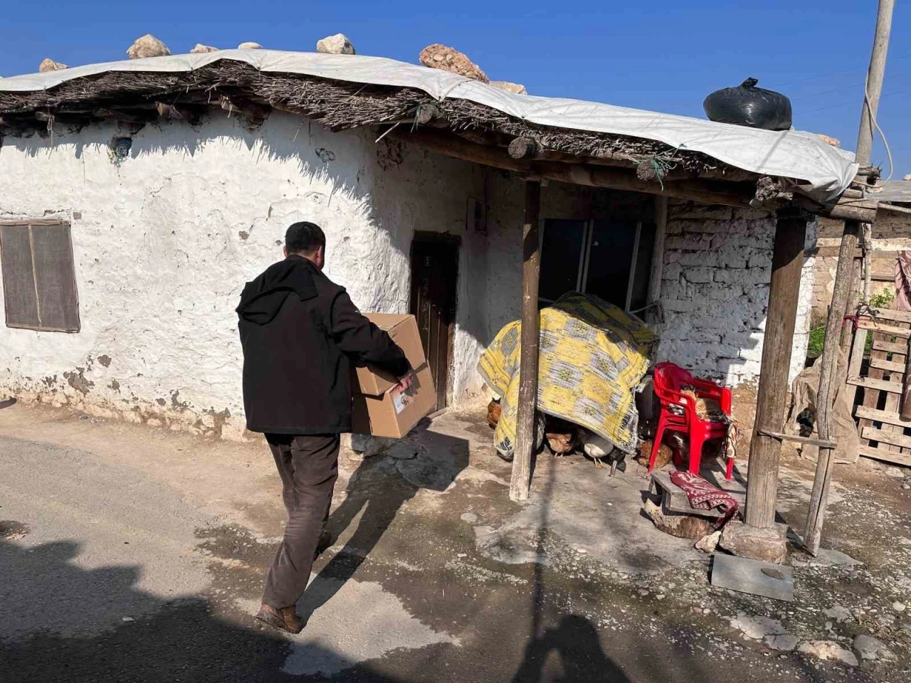 Gönül Sofrası 100 Aileye Yardım Ulaştırıldı