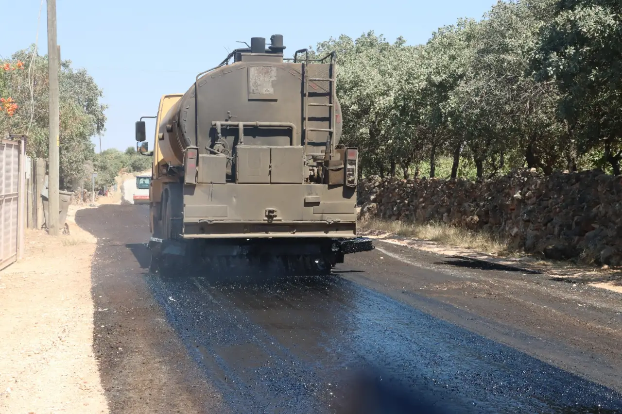 Halfeti ve Birecik Kırsalında Asfalt Çalışmaları