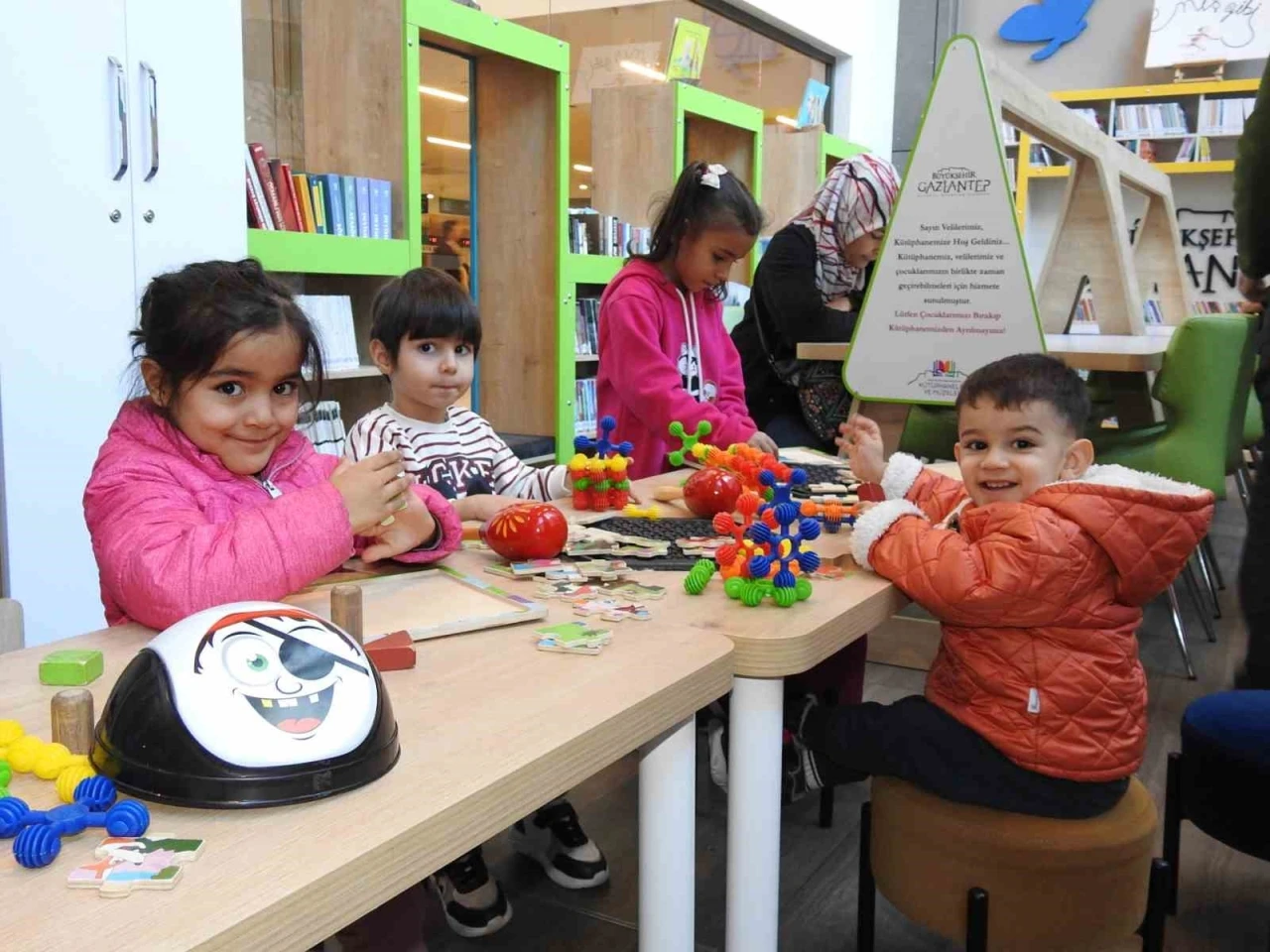 Hastane Bekleme Sürelerine Kitap Desteği 