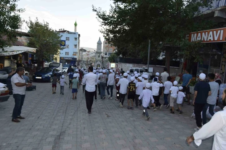 'Hayat Namazla Güzeldir' Etkinliği Coşkulu Bir Katılımla Gerçekleştirildi