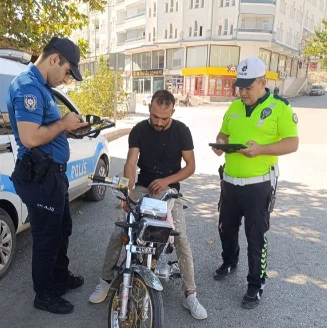 İslahiye’de Motosiklet Denetimlerinde Ceza Yağdı