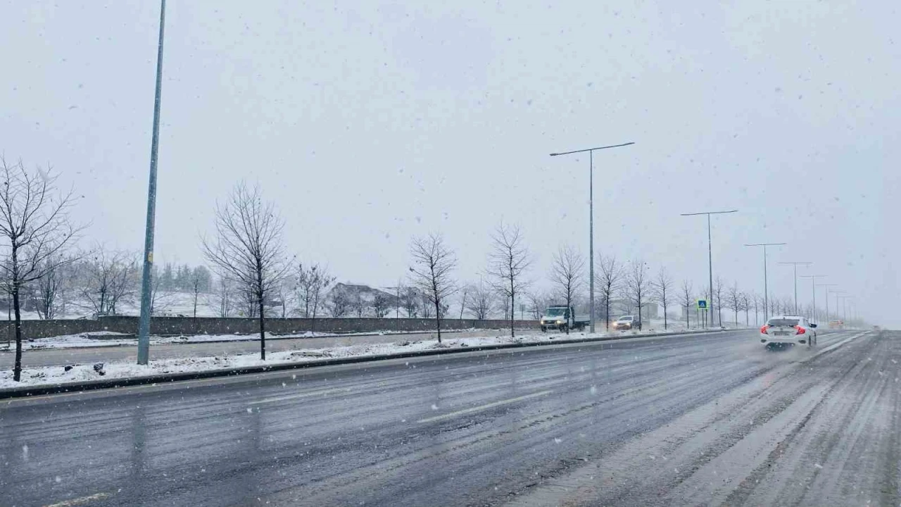  Kar Yağışı Yerini Yağmura Bıraktı: Meteorolojik Uyarılar ve Beklenen Etkiler