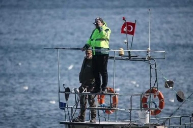 Marmara Denizi'nde Devam Eden Arama Kurtarma Çabaları: "Batuhan A" Gemisi Mürettebatı İçin Umutlu Bekleyiş