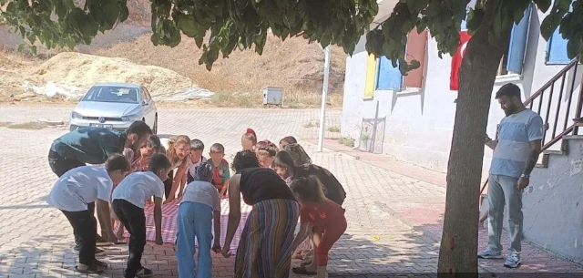 MEB'den Diyarbakır Tavşantepe İlkokulu Öğretmen ve Öğrencilerine Psikososyal Destek