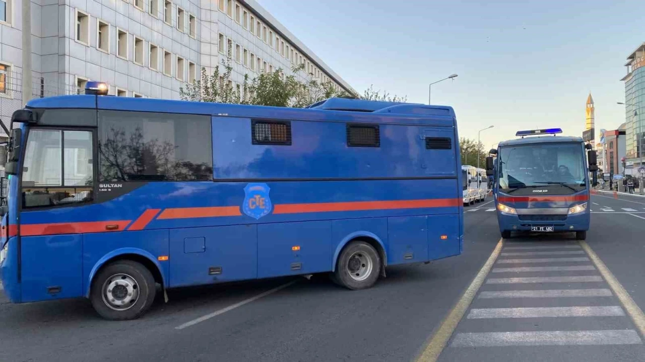 Narin Güran Cinayeti Davasında Sanıklar Adliyeye Sevk Edildi