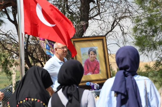 Narin'in Oksijensiz Bırakılarak Öldüğü Belirlendi