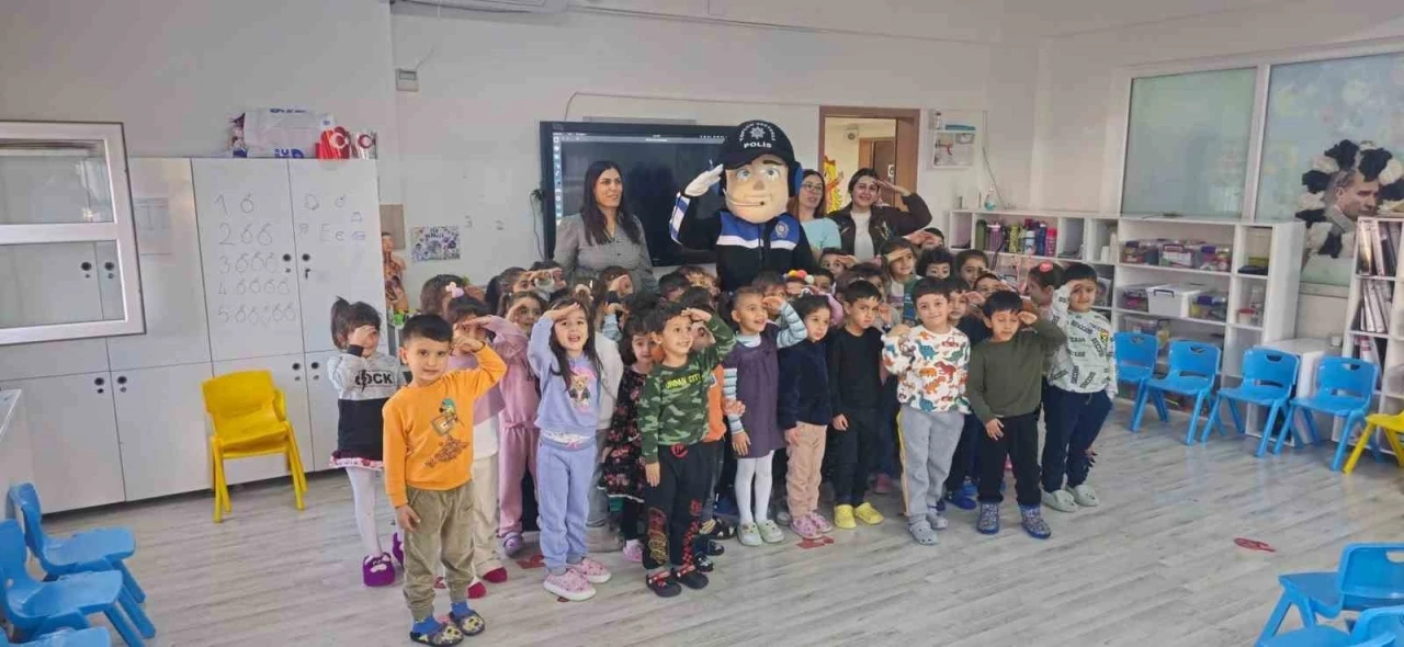 Öğrenciler Polislik Mesleği ile Tanıştı