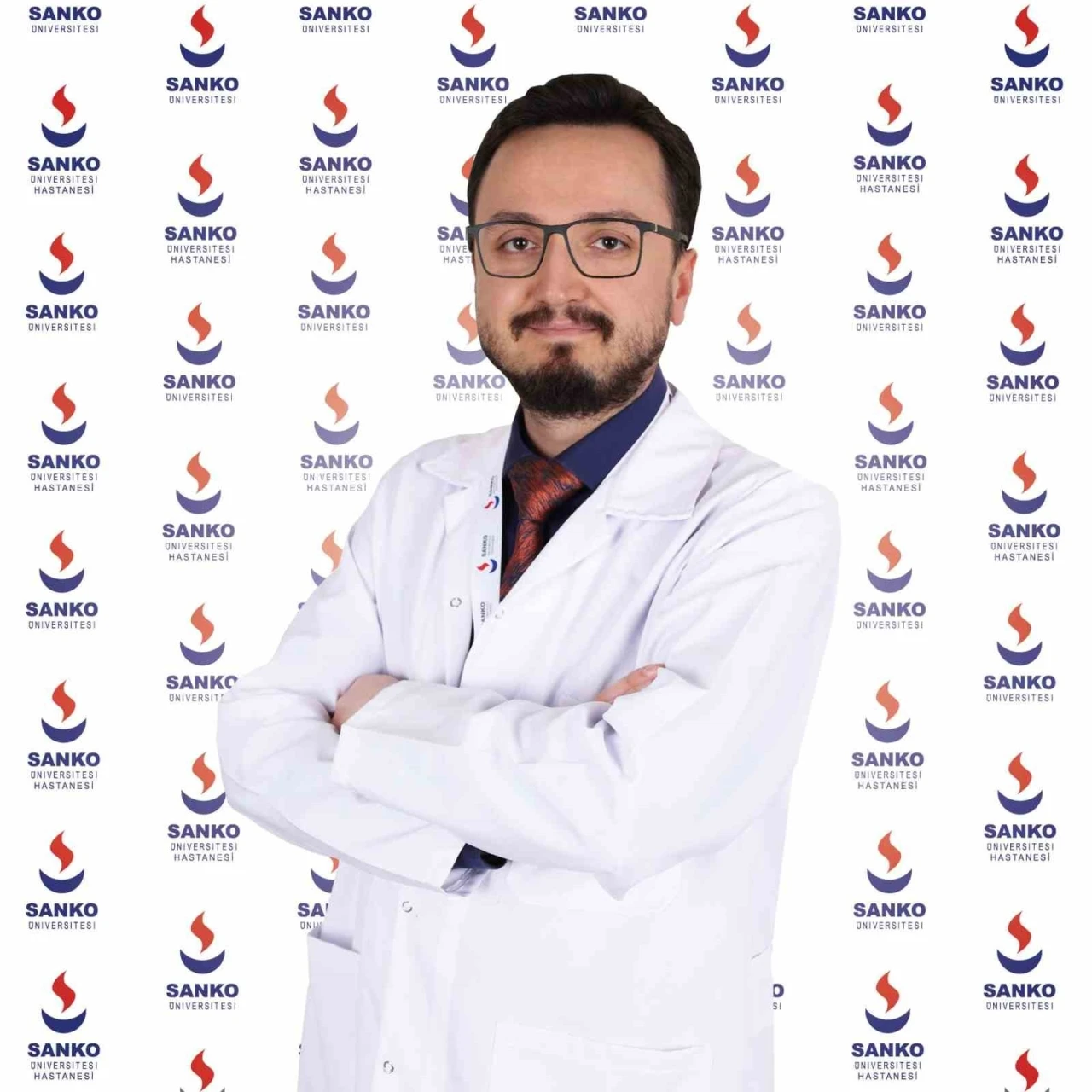 Opr. Dr. İlham Gülçek, Hasta Kabulüne Başladı