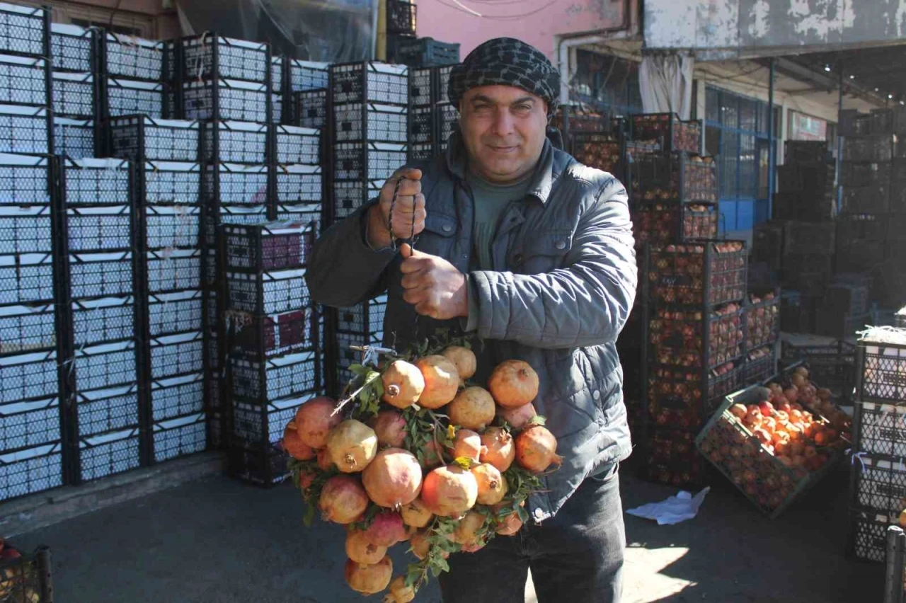 Özel Zivzik Narı, Lezzetiyle Dikkat Çekiyor Kilosu 30 Lira