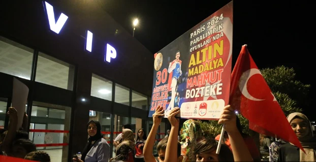 Paralimpik Şampiyonu Mahmut Bozteke, Gaziantep’te Coşkuyla Karşılandı