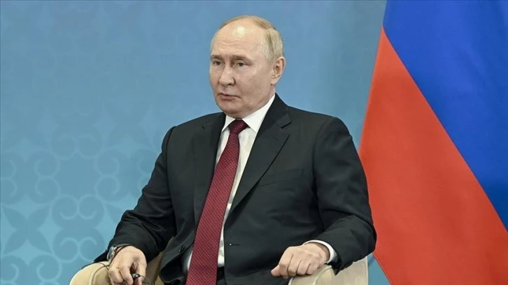 Putin: Rusya'nın Ukrayna ile İlgili Ateşkes Teklifinin Kabul Edilmesi Çatışmaların Durdurulmasını Sağlayacak
