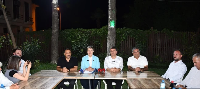 "Özgür Özel'in Ayağındaki Kırık Küçük, Yakında Yürüyebilecek"