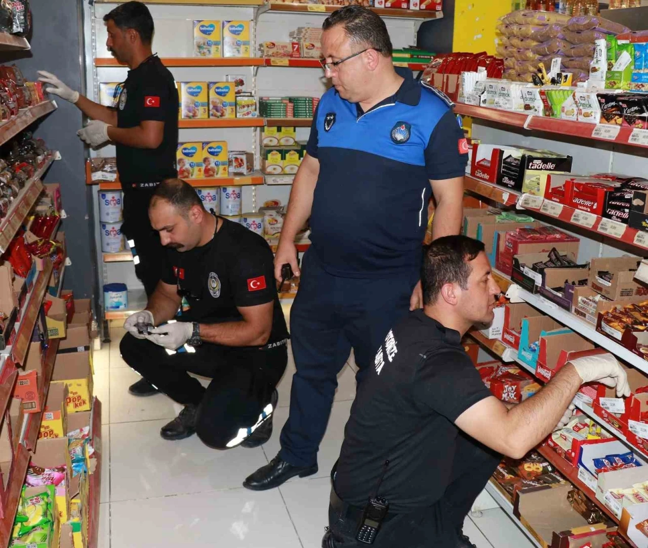 Şanlıurfa’da Tarihi Geçmiş Gıda Ürünleri Ele Geçirildi 