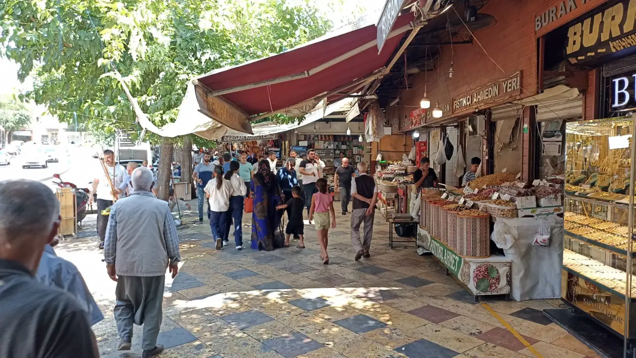 Şanlıurfa’nın Tarihi Bölgeleri Yeni Düzenlemelerle Rahat Nefes Alıyor