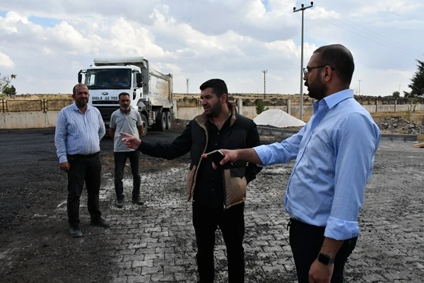 Siverek Belediyesi Hastanede Otopark Alanı Oluşturdu