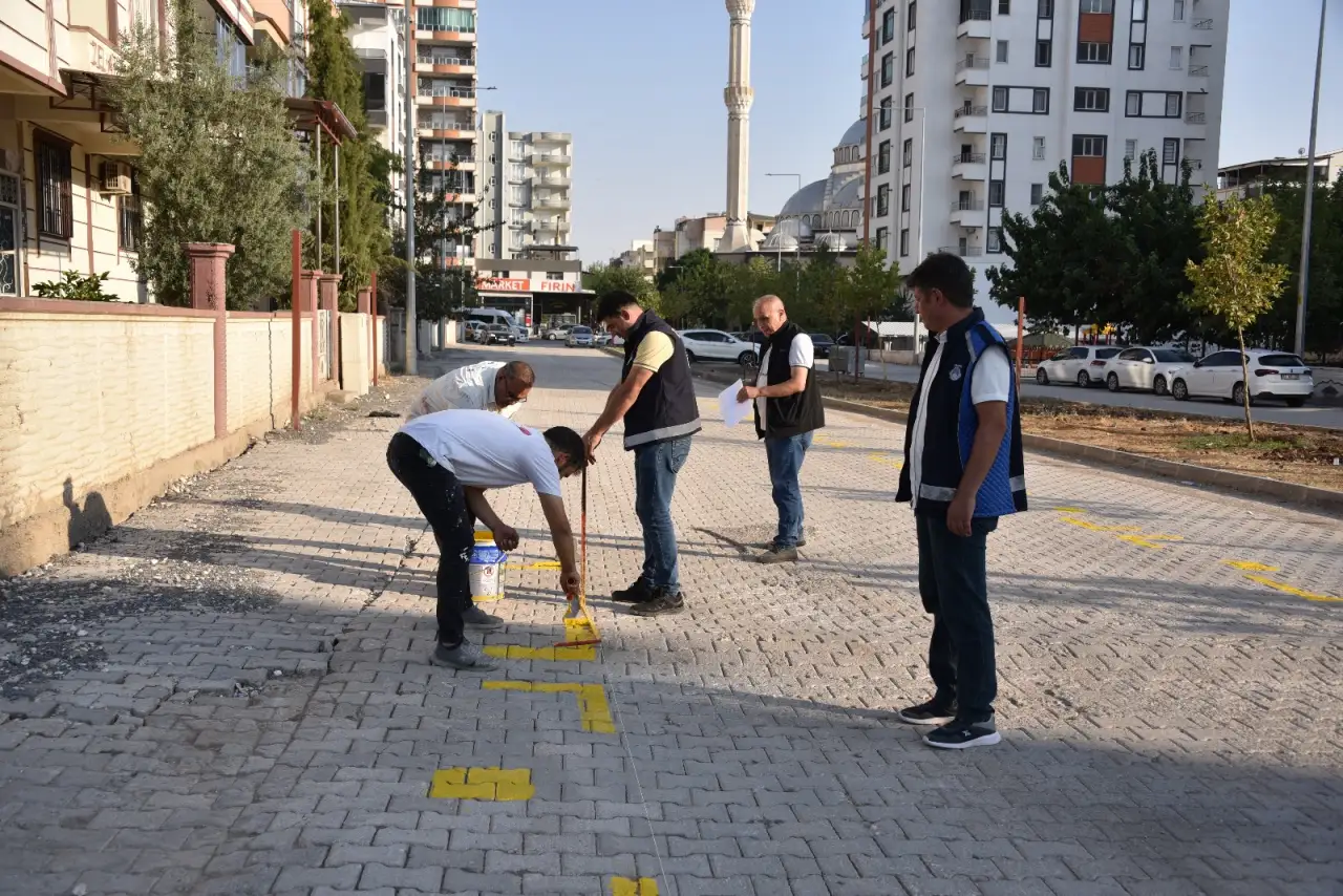 Siverek’te Ayvanat Mahallesine Yeni Semt Pazarı Kuruluyor