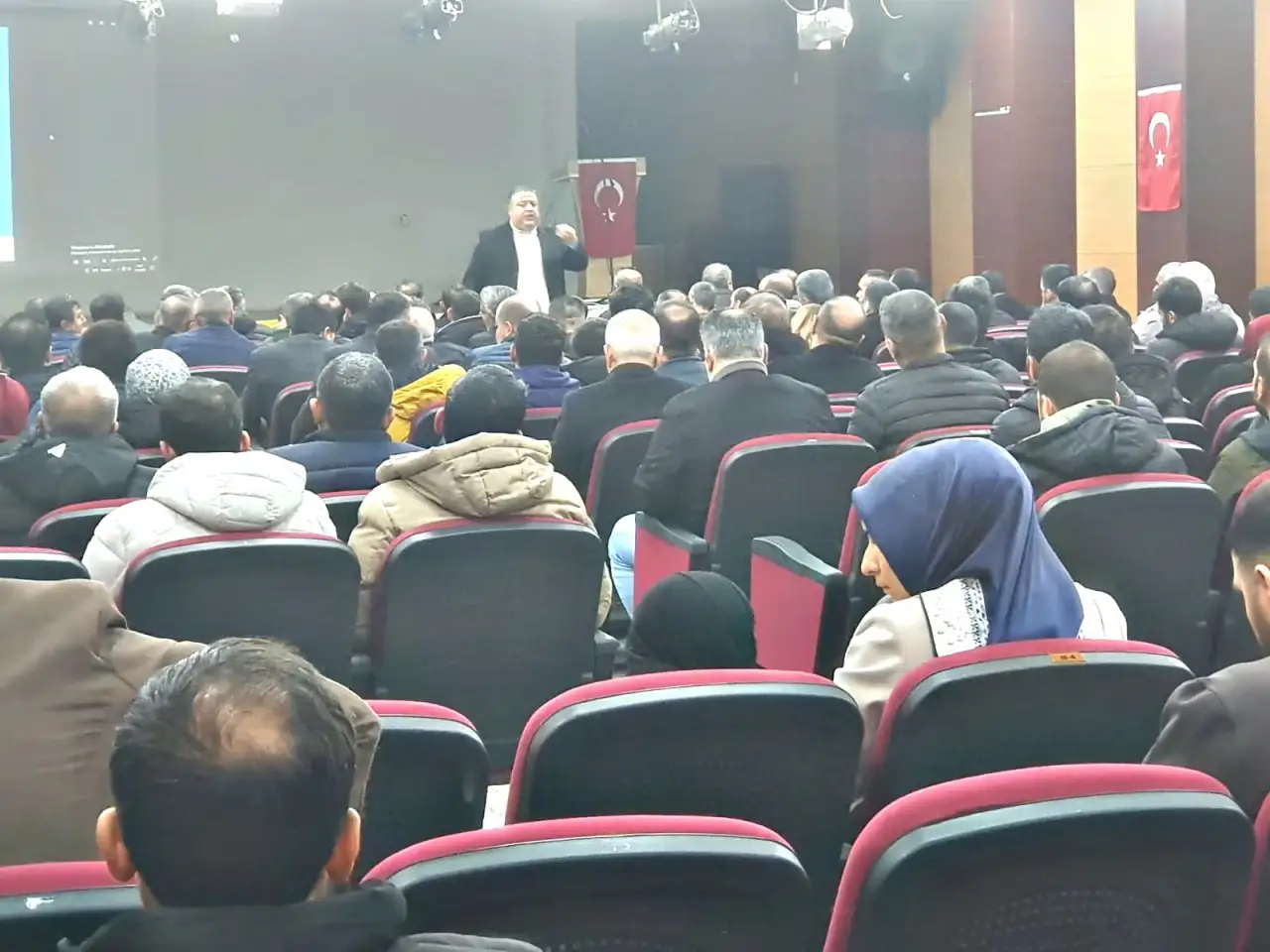 Siverek'te Ocak Ayı Eğitim Değerlendirme Toplantısı Gerçekleşti