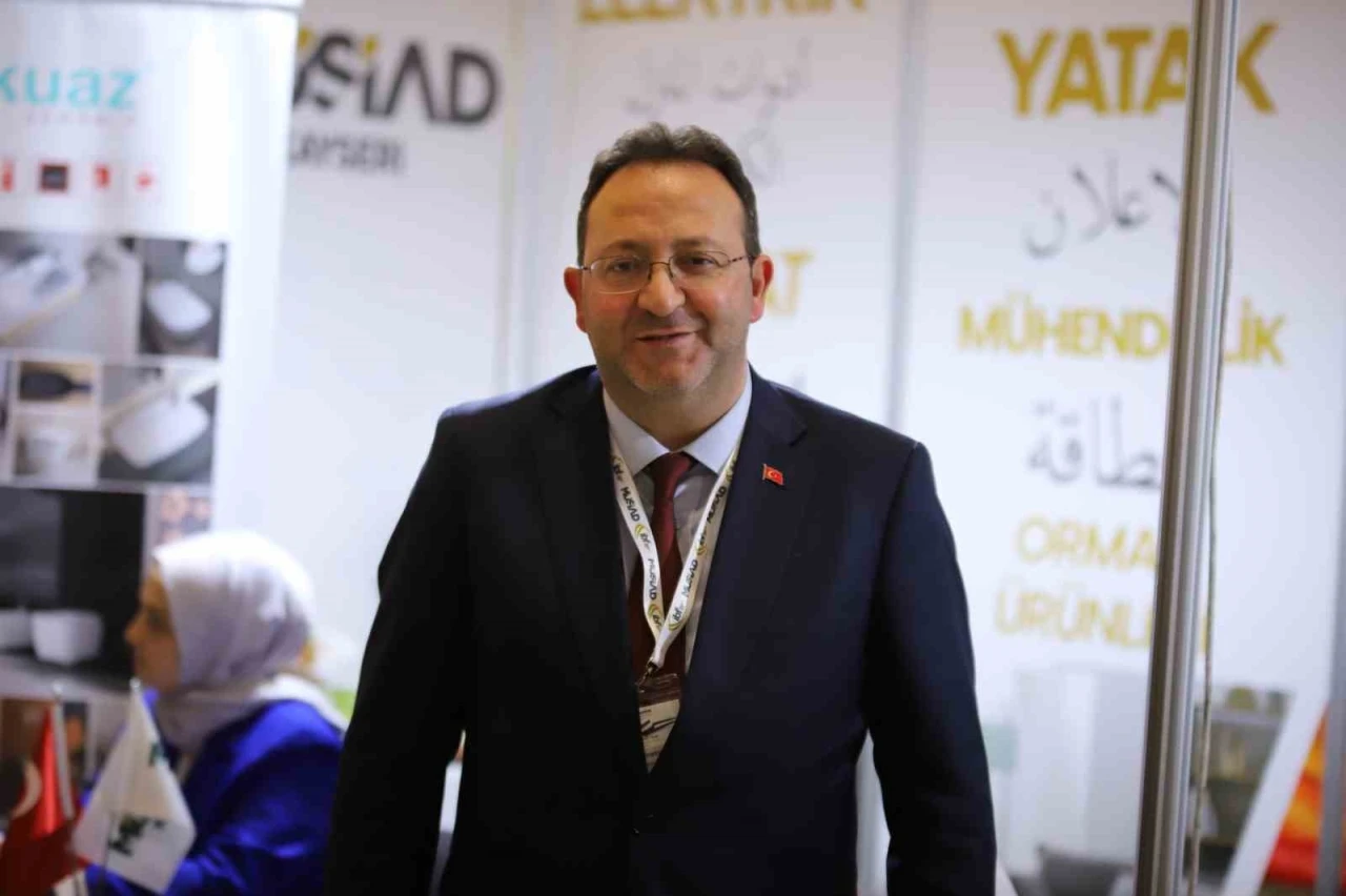  Şube Başkanı Akmermer: &quot;Türkiye-Suriye Ticaret Hacmi 10 Milyar Dolara Yükselecek&quot;