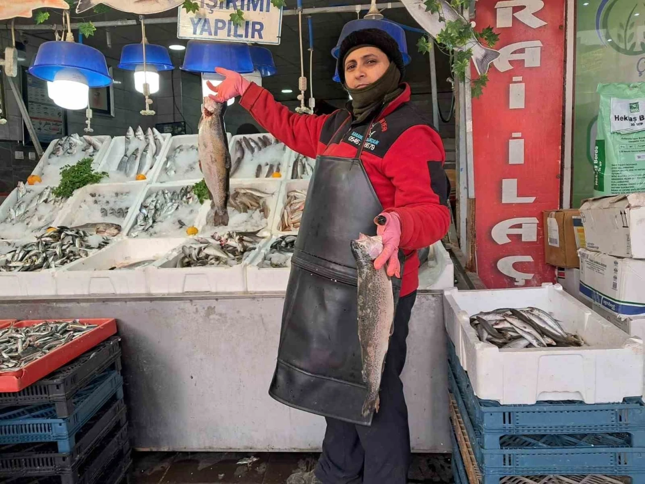 Tek Kadın Balıkçısı Dede Mesleğini Sürdürüyor