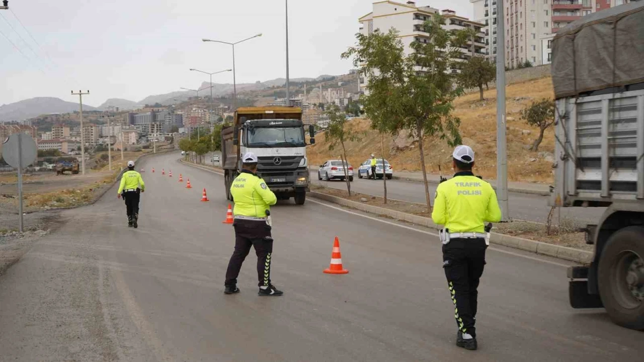 Trafik Denetimlerinde Büyük Cezalar: Sürücüler Neden Bu Kadar Dikkatsiz?