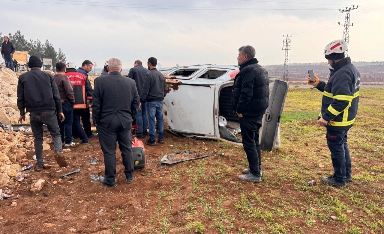 Trafik Kazası: İki Sürücü Yaralandı