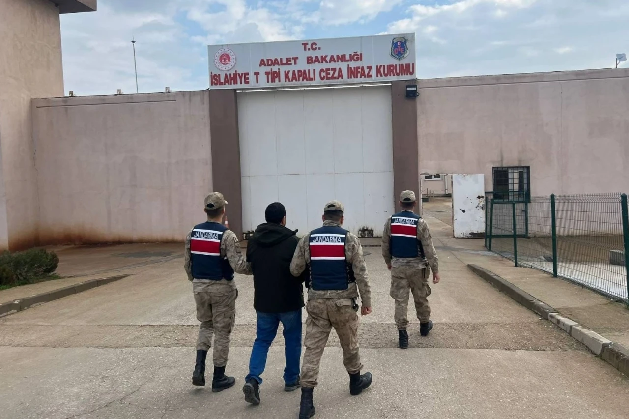 Uyuşturucu Madde İmal ve Ticareti Yapan Şahıs Jandarma Tarafından Yakalandı