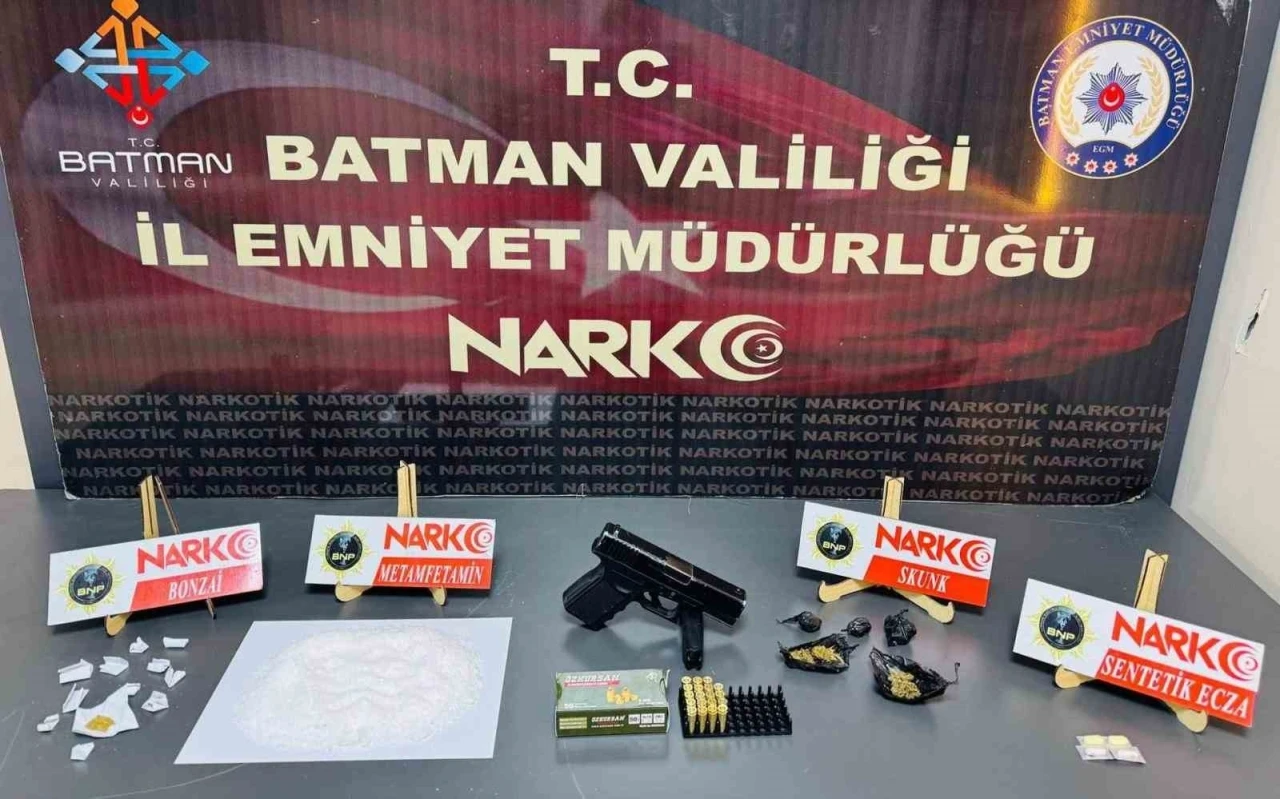 Uyuşturucu Tacirlerine Darbe: 6 Tutuklama