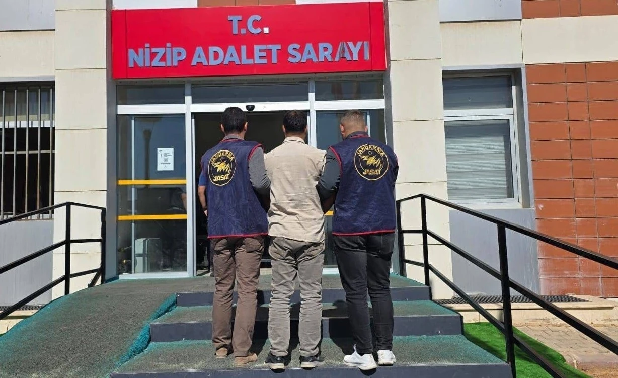 Uyuşturucu Ticareti Suçundan Aranan Firari, Jandarma Ekiplerince Yakalandı