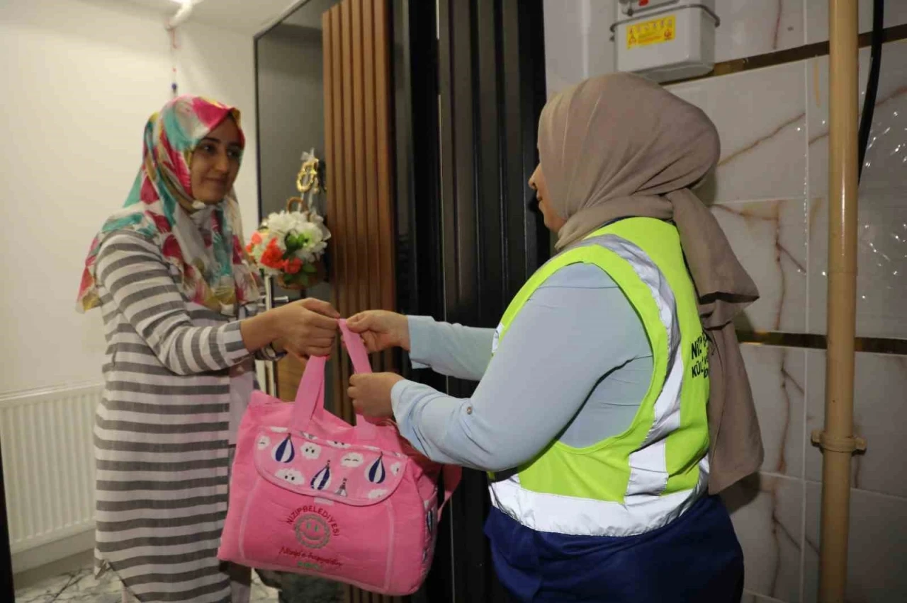 Yeni Ebeveynlere Destek: 'Hoş Geldin Bebek' Projesi