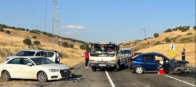 Zincirleme Trafik Kazası